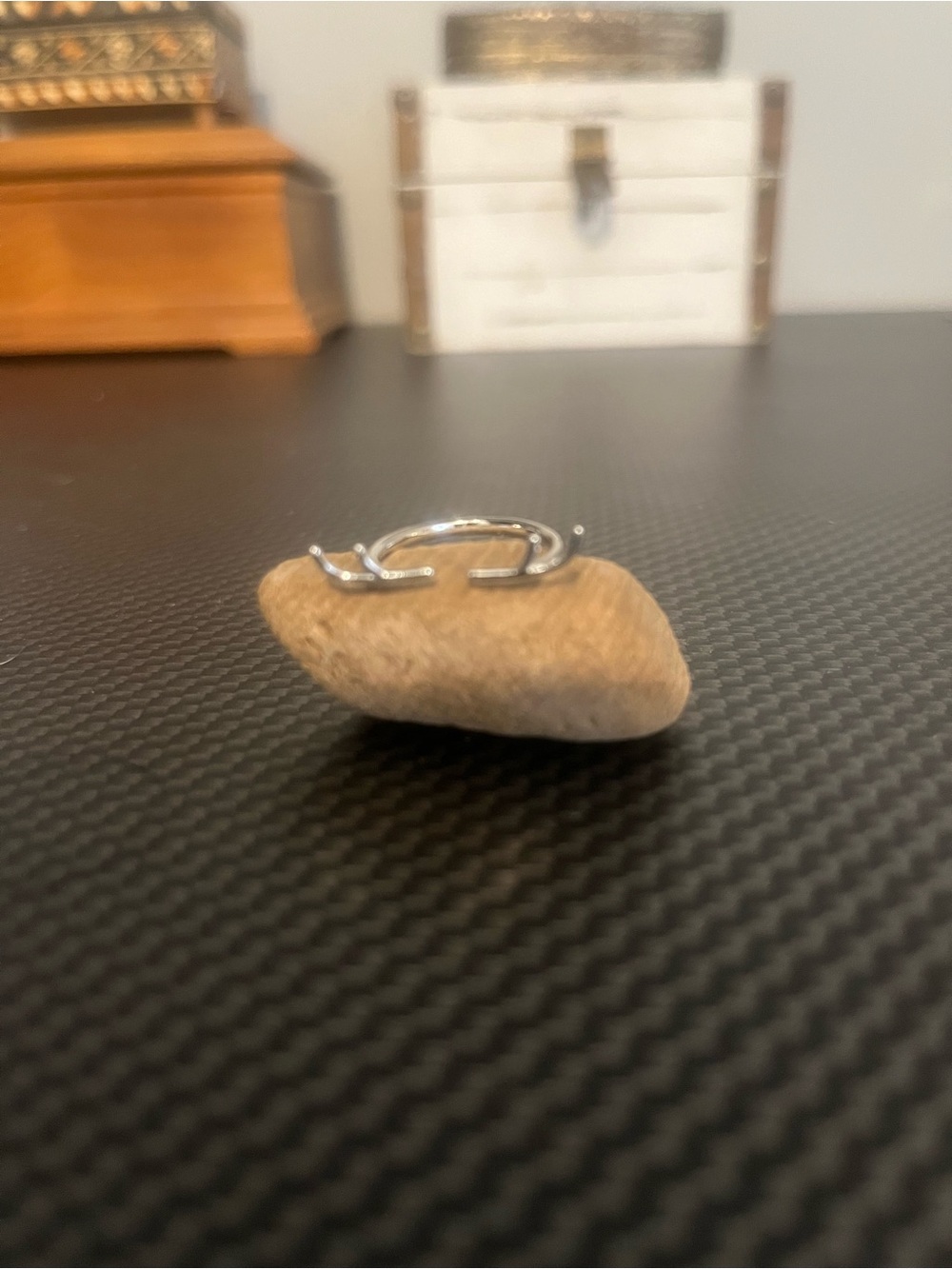 Antler ring - Picture 2 of 6